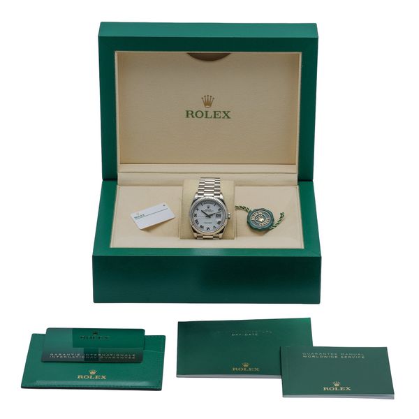Rolex Day-Date 36 128239